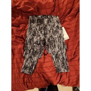 Lululemon InStill capris